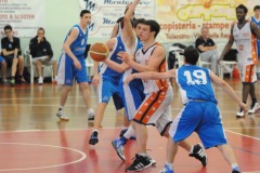 2012-05-12-U17E-SMG-vs.-BluorobicaBG-547