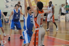 2012-05-12-U17E-SMG-vs.-BluorobicaBG-553